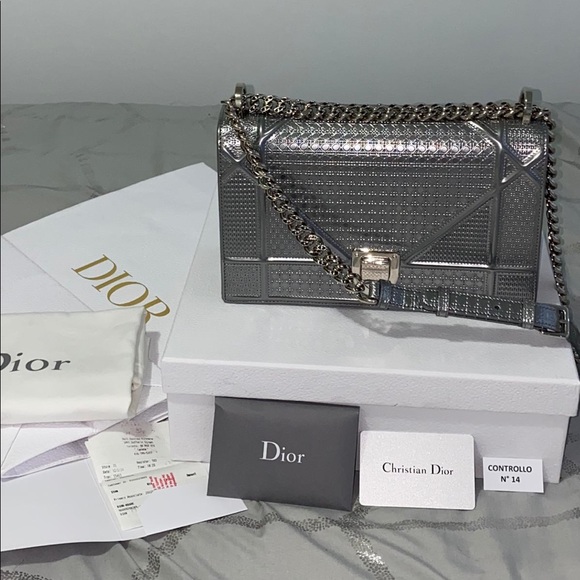 Diorama silver micro cannage flap bag - Picture 3 of 7